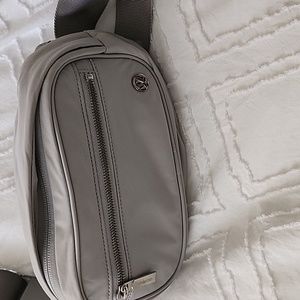Lululemon crossbody